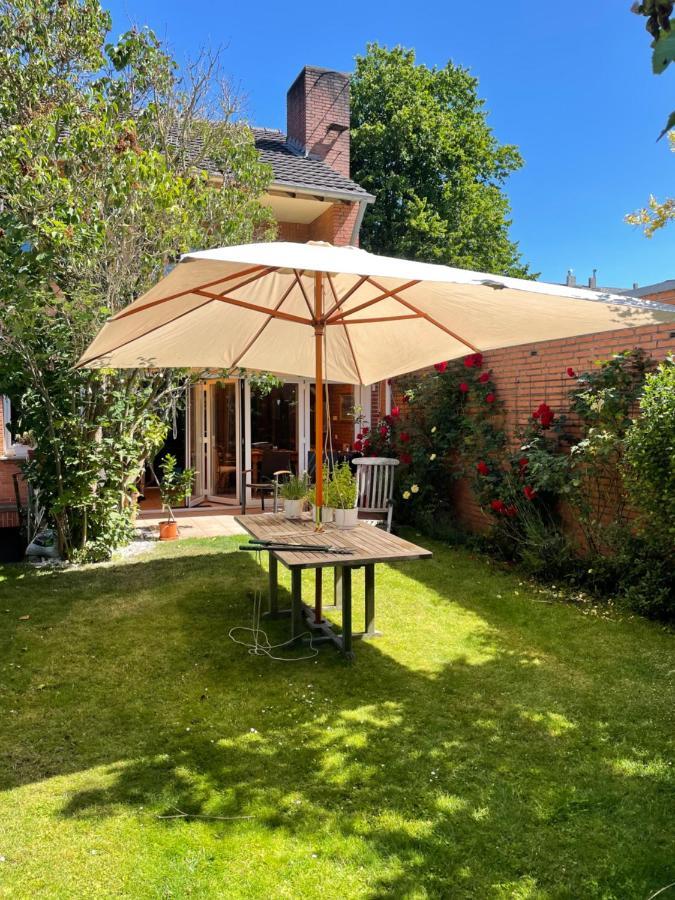 Wohnliches , Behagliches Zimmer Mit Balkon Und Wifi بوروسيا مونشنغلادباخ المظهر الخارجي الصورة